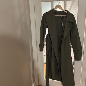 Gap Icons Trench NWT SIZE S